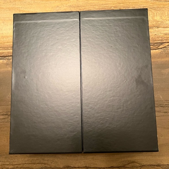 NEW Vegas Golden Knights Season Ticket Member Box Scarf - Picture 8 of 8